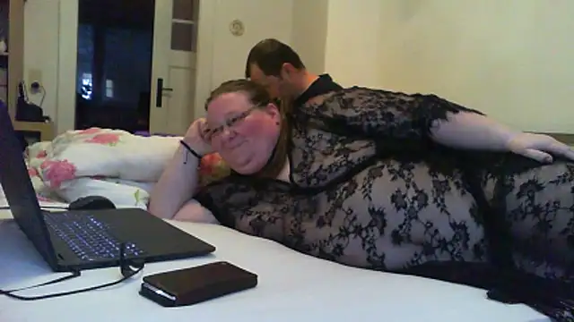 Snapshot of NicciundHerr chatting on 20, 4, 2026 NicciundHerr online show from 20, 4, 2026