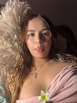 MaelyClaire online show from 23, 4, 2026