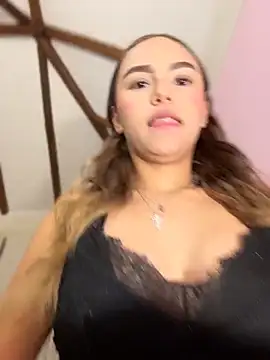 MaelyClaire online show from 25, 4, 2026