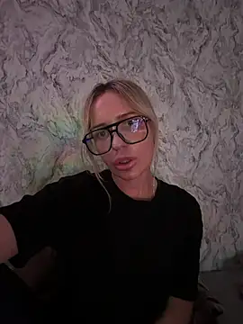 RaisaZaxarovna online show from 14, 6, 2026