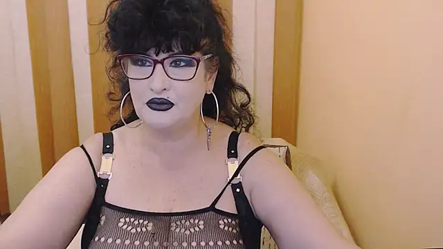 Snapshot of QuuenOfSin chatting on 24, 10, 2025 QuuenOfSin online show from 24, 10, 2025