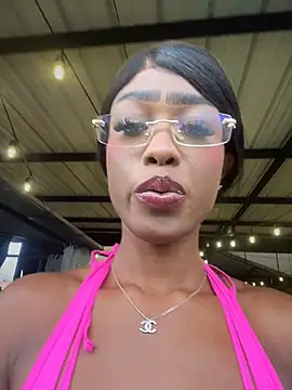 CocoaLuxeXXX online show from 27, 7, 2026