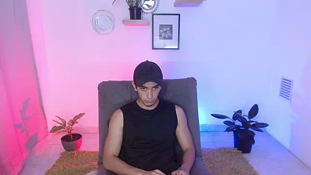 Snapshot of dante_18cm_ chatting on 21, 5, 2026 dante 18cm online show from 21, 5, 2026