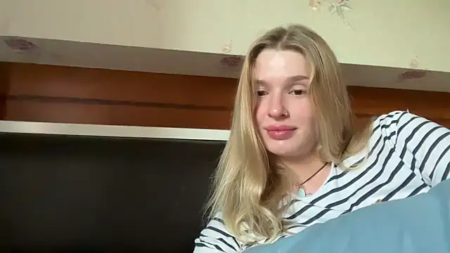 crazysuckks online show from 28, 4, 2026