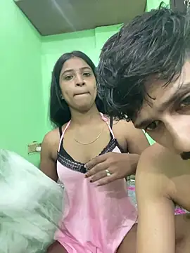 hot-couple-0 online show from 11, 6, 2026