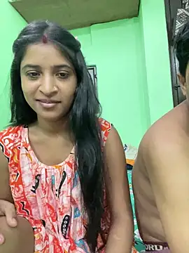 hot-couple-0 online show from 15, 6, 2026
