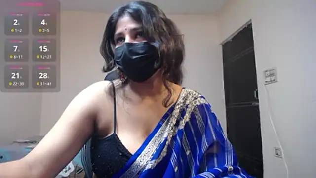 Snapshot of -Queenie chatting on 16, 5, 2026 -Queenie online show from 16, 5, 2026