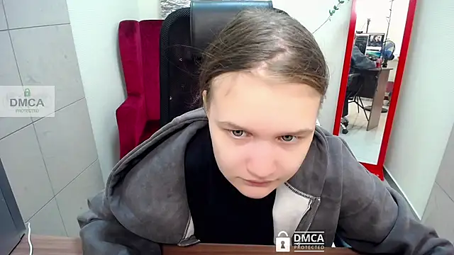  donnaSia  online show from 7, 6, 2026