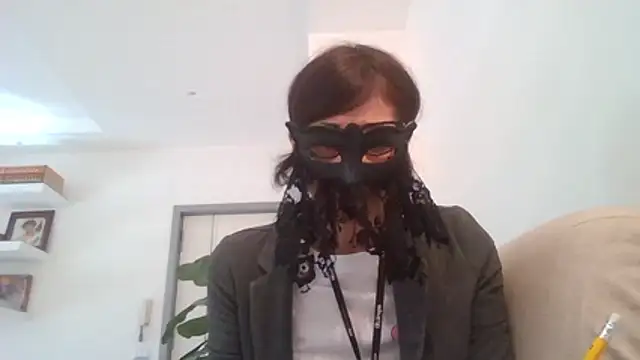 HelenTiAscolta online show from 9, 5, 2026