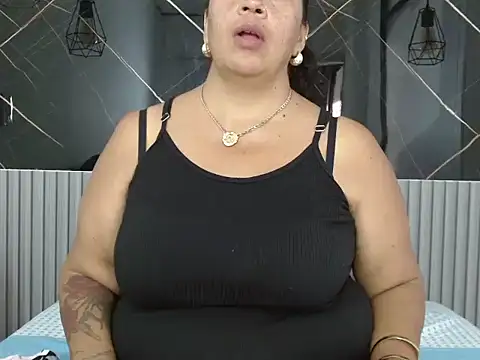 Snapshot of BarbaraGraf chatting on 6, 7, 2026 BarbaraGraf online show from 6, 7, 2026