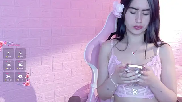 Lexy Dumoun  online show from 6, 6, 2026
