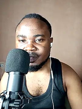 Snapshot of Malitativibes chatting on 8, 5, 2026 Malitativibes online show from 8, 5, 2026