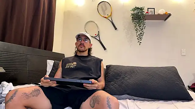Aaron wheel online show from 5, 6, 2026