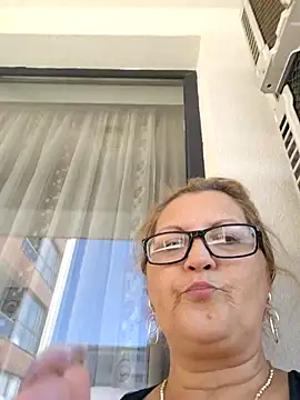 Divineblond online show from 10, 10, 2025