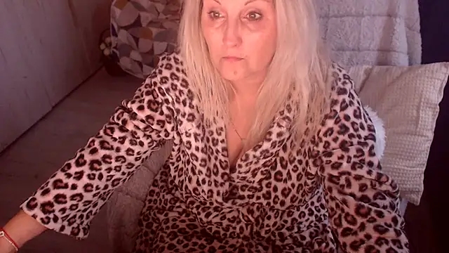 Divineblond online show from 19, 3, 2026