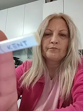 Divineblond online show from 22, 4, 2026