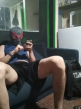 bwcloverboy2 online show from 31, 7, 2026