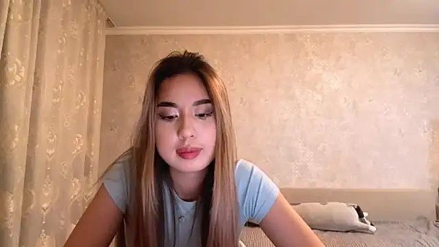 SofiTheTrophy online show from 25, 4, 2026