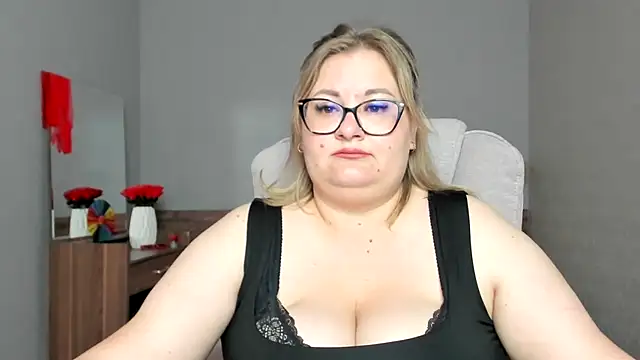Snapshot of IrenRori chatting on 21, 5, 2026 IrenRori online show from 21, 5, 2026