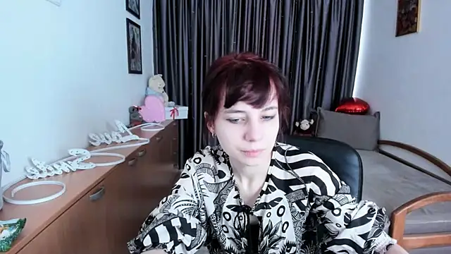 MiniLysii online show from 17, 5, 2026