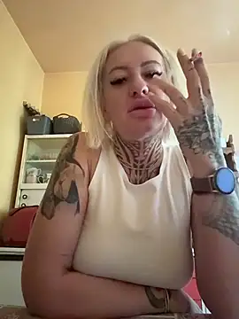 wowblue83 online show from 24, 4, 2026