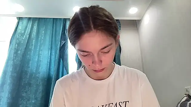 MonaNox online show from 1, 7, 2026