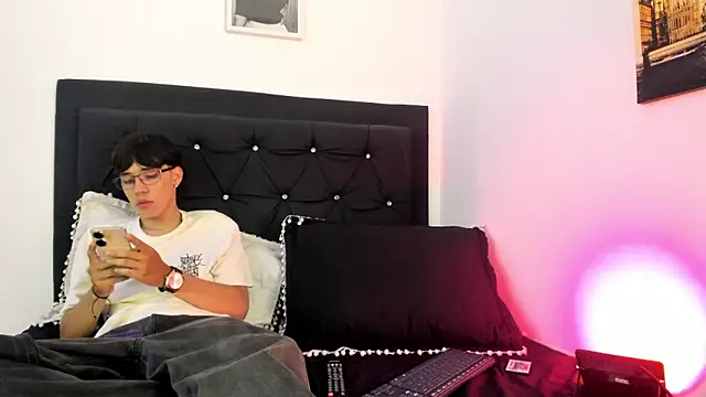 DANILO SMIT online show from 25, 4, 2026