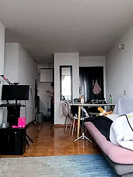 MissBronte online show from 5, 7, 2026