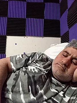 bearfilms online show from 25, 4, 2026