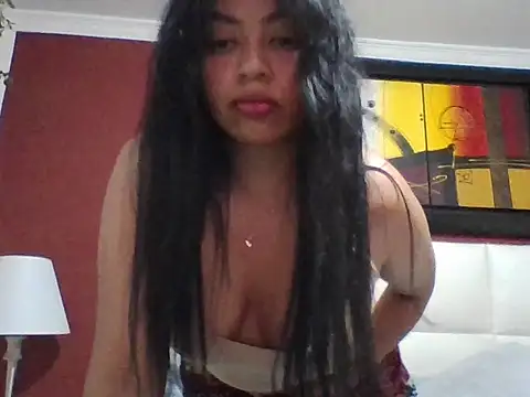 JINNLUNA online show from 26, 4, 2026