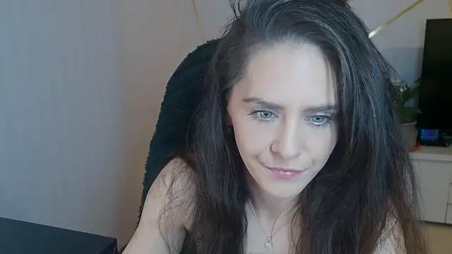 khalessi13 online show from 1, 5, 2026
