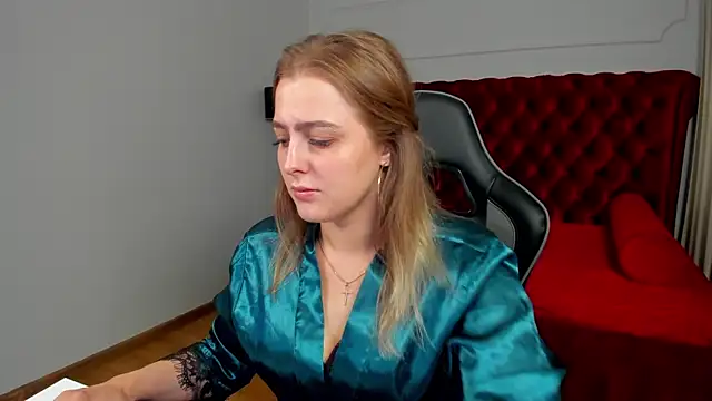 EllaBells online show from 17, 7, 2026