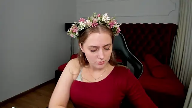 EllaBells online show from 25, 7, 2026