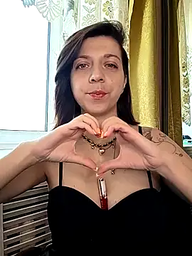 HeyyLuna online show from 5, 5, 2026