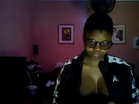 Hotboobs27 online show from 18, 6, 2026