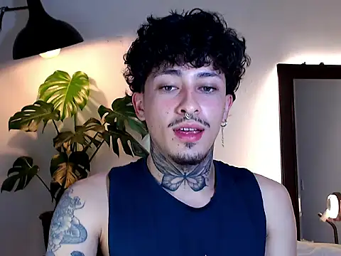 Steven Navarro online show from 26, 4, 2026