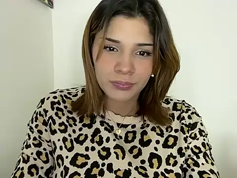 Snapshot of Im__molly6 chatting on 12, 6, 2026 Im molly6 online show from 12, 6, 2026
