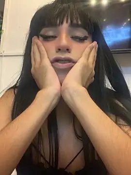 Snapshot of Leidy_Erome1 chatting on 11, 6, 2026 Leidy Erome1 online show from 11, 6, 2026