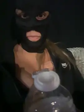 sophiachaudasse online show from 9, 5, 2026