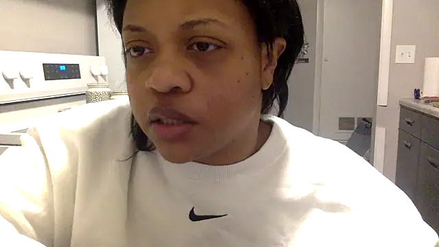 Snapshot of richierichelle chatting on 16, 5, 2026 richierichelle online show from 16, 5, 2026