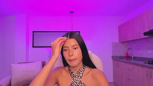 amber willow online show from 18, 5, 2026