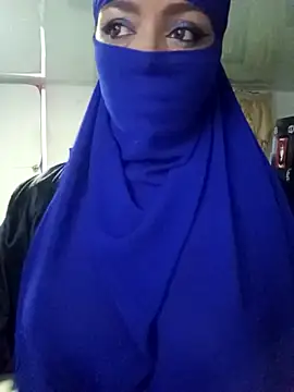 Snapshot of nadia__abaud chatting on 15, 3, 2025 nadia abaud online show from 15, 3, 2025