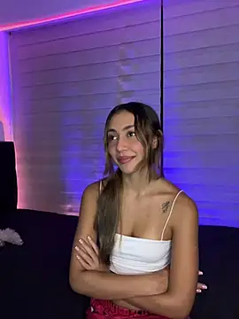 Bella dannbond online show from 24, 6, 2026