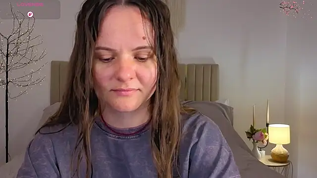 Snapshot of Magic_bunnyy_ chatting on 31, 7, 2026 Magic bunnyy online show from 31, 7, 2026