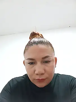 Luna Morch online show from 10, 6, 2026