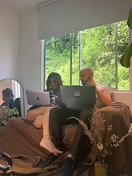 VelvetSubmission online show from 26, 4, 2026