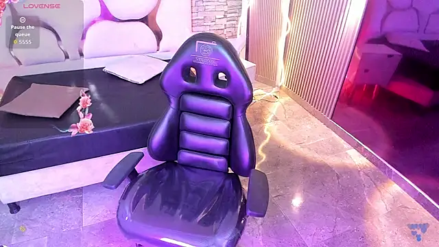 isis tay1 online show from 15, 6, 2026