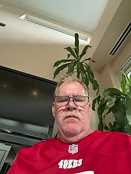Caesar Baxter online show from 25, 7, 2026