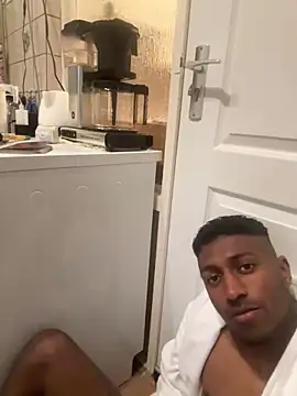 jeffvandoel2004 online show from 26, 4, 2026