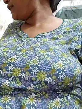 Snapshot of Gulapi_N chatting on 15, 7, 2026 Gulapi N online show from 15, 7, 2026
